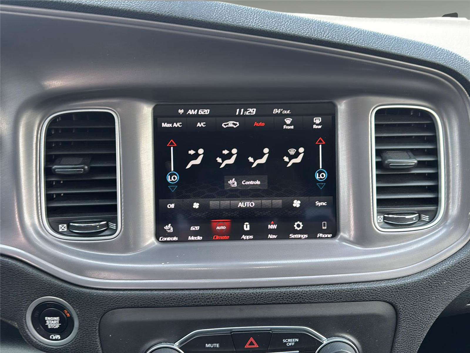 Used 2023 Dodge Charger Scat Pack w/ Navigation & Travel Group RWD image 15