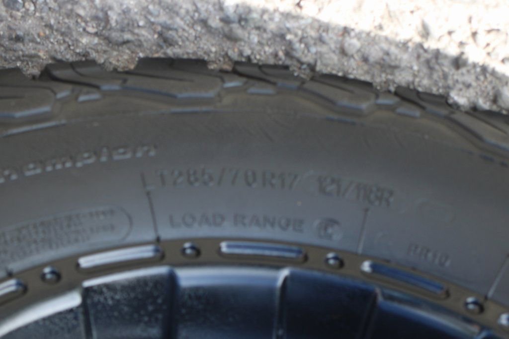 Used 2015 Jeep Wrangler Sport w/ Quick Order Package 24S image 35