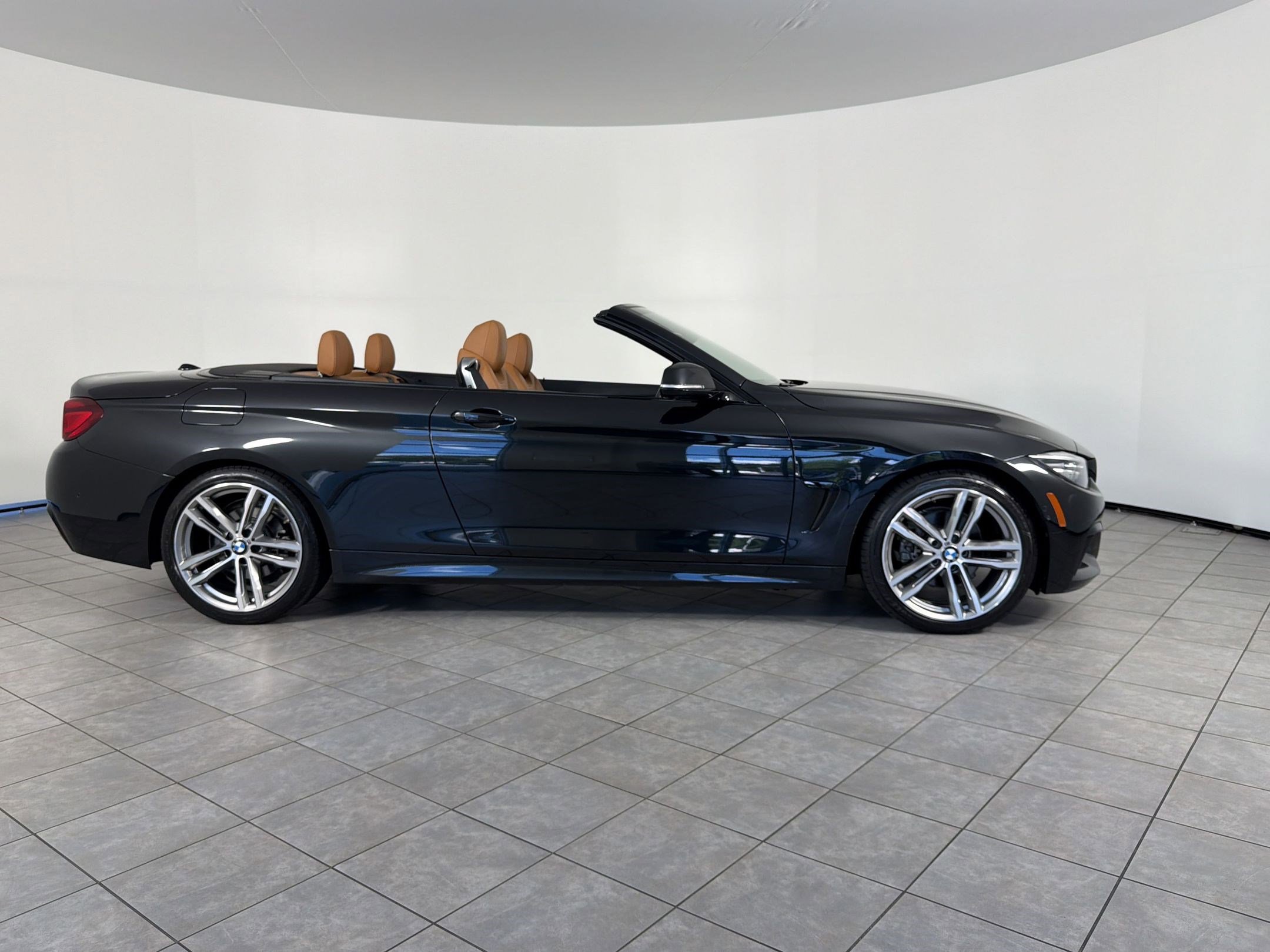 Used 2020 BMW 430i Convertible w/ M Sport Package RWD image 8