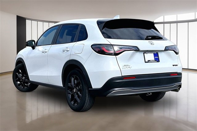 Used 2023 Honda HR-V Sport image 4