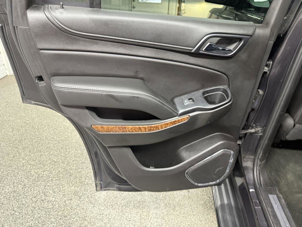 Used 2018 Chevrolet Tahoe Premier image 28