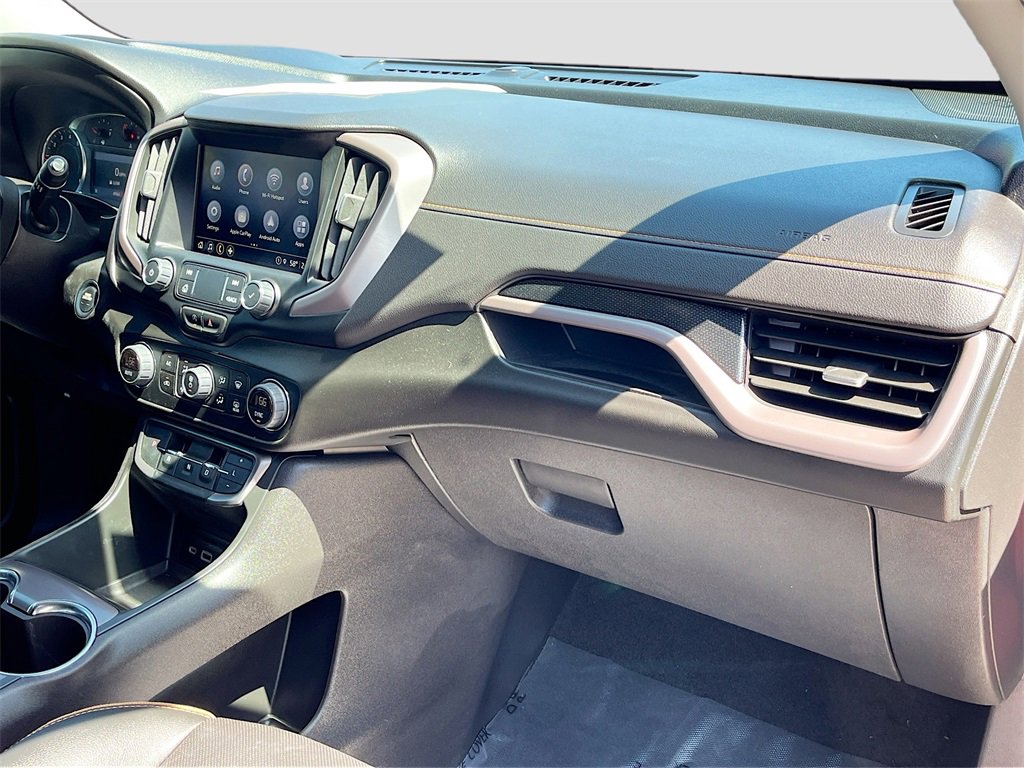 Used 2024 GMC Terrain AT4 w/ Tech Package image 27