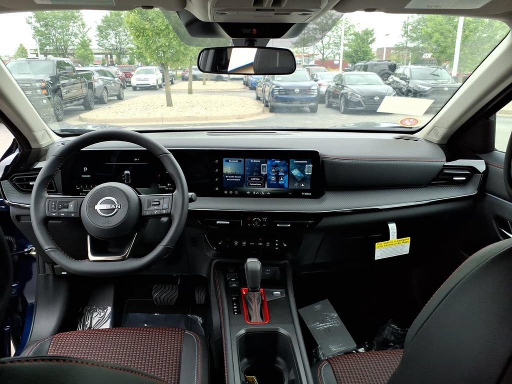 New 2026 Nissan Kicks SR w/ SR Premium Package AWD/4WD image 27