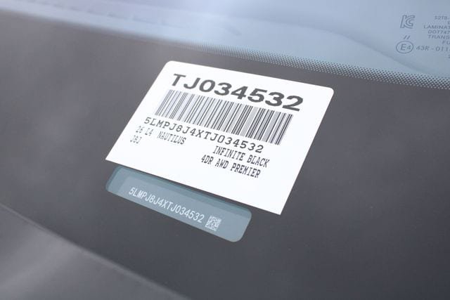 New 2026 Lincoln Nautilus Premier w/ Equipment Group 102A AWD/4WD image 69