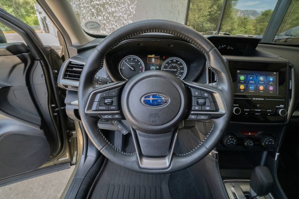 Used 2024 Subaru Forester Premium AWD/4WD image 12