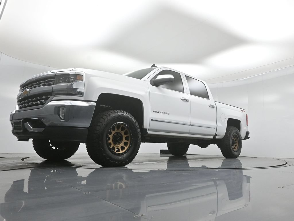 Used 2018 Chevrolet Silverado 1500 LTZ AWD/4WD image 41