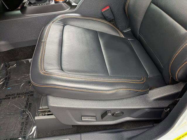 Used 2022 Ford Bronco Badlands image 11