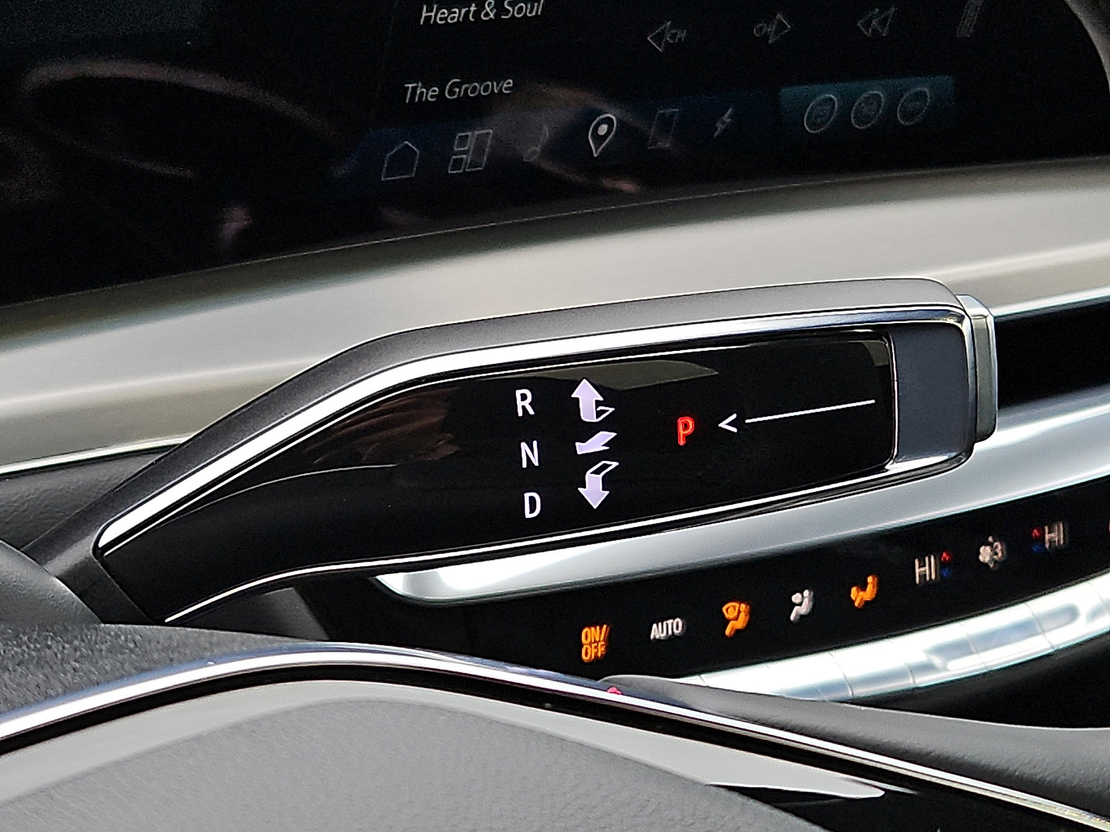 Certified 2023 Cadillac Lyriq Luxury image 15