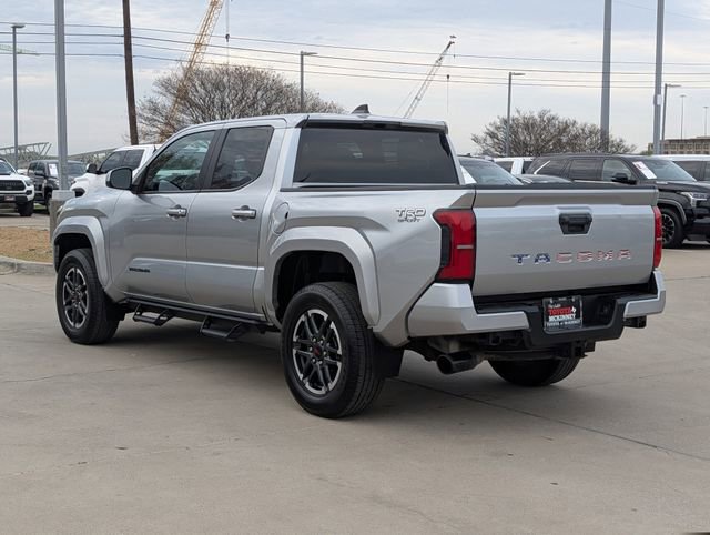 Used 2024 Toyota Tacoma TRD Sport RWD image 9