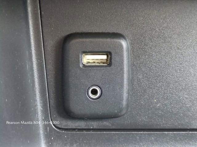 Used 2015 Chevrolet Colorado LT w/ Luxury Package image 24