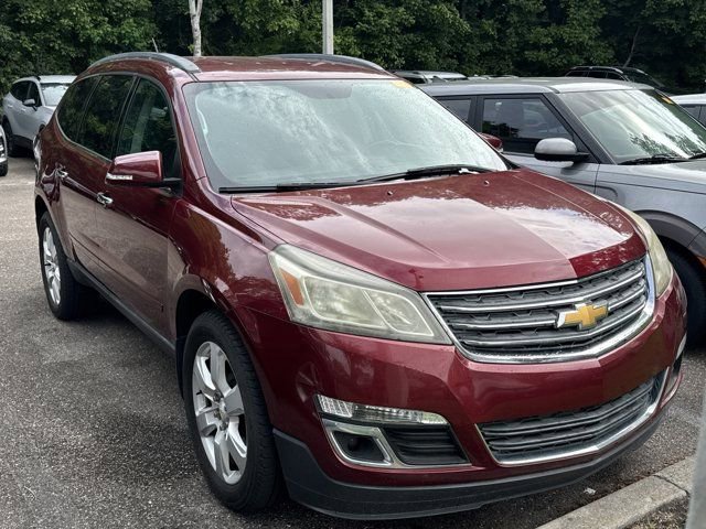 Used 2016 Chevrolet Traverse LT w/ Style and Technology Package FWD image 11