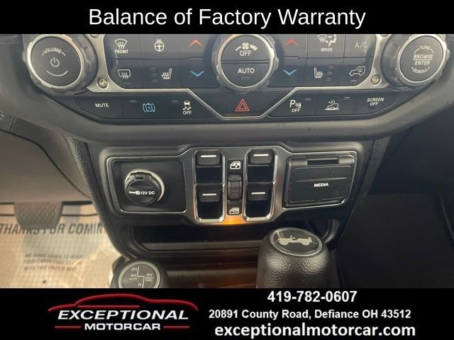 Used 2025 Jeep Wrangler Unlimited Sahara w/ Safety Group image 41