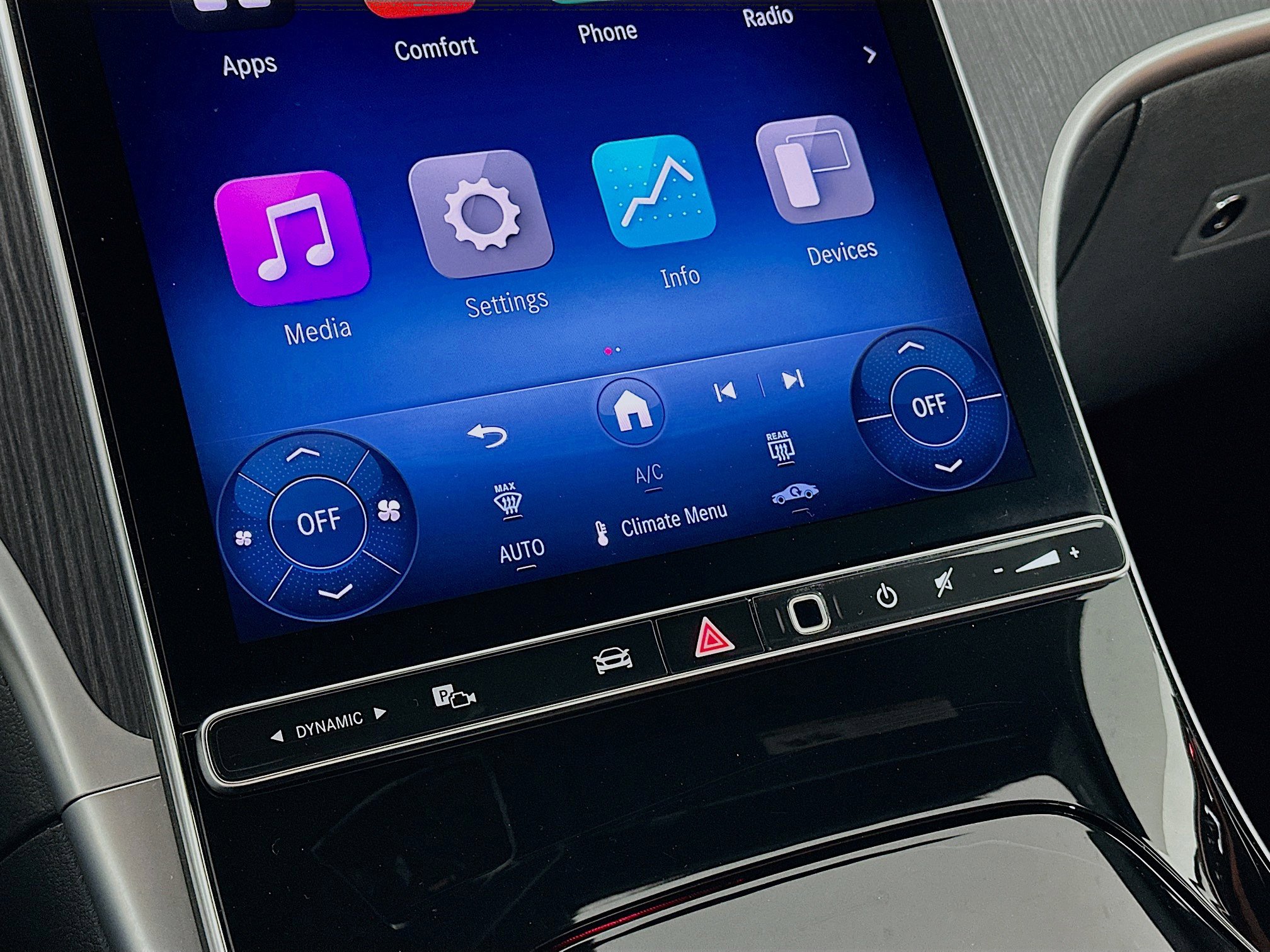 Used 2025 Mercedes-Benz C 300 C 300 image 23