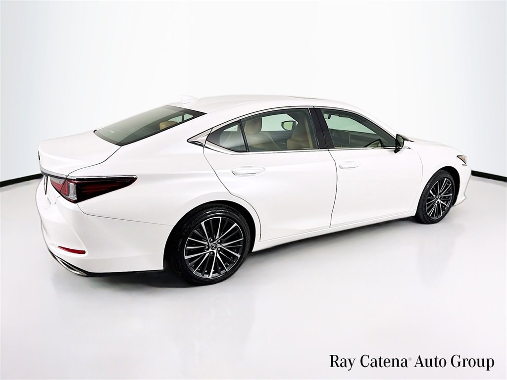 Certified 2023 Lexus ES 350 w/ Premium Package image 7