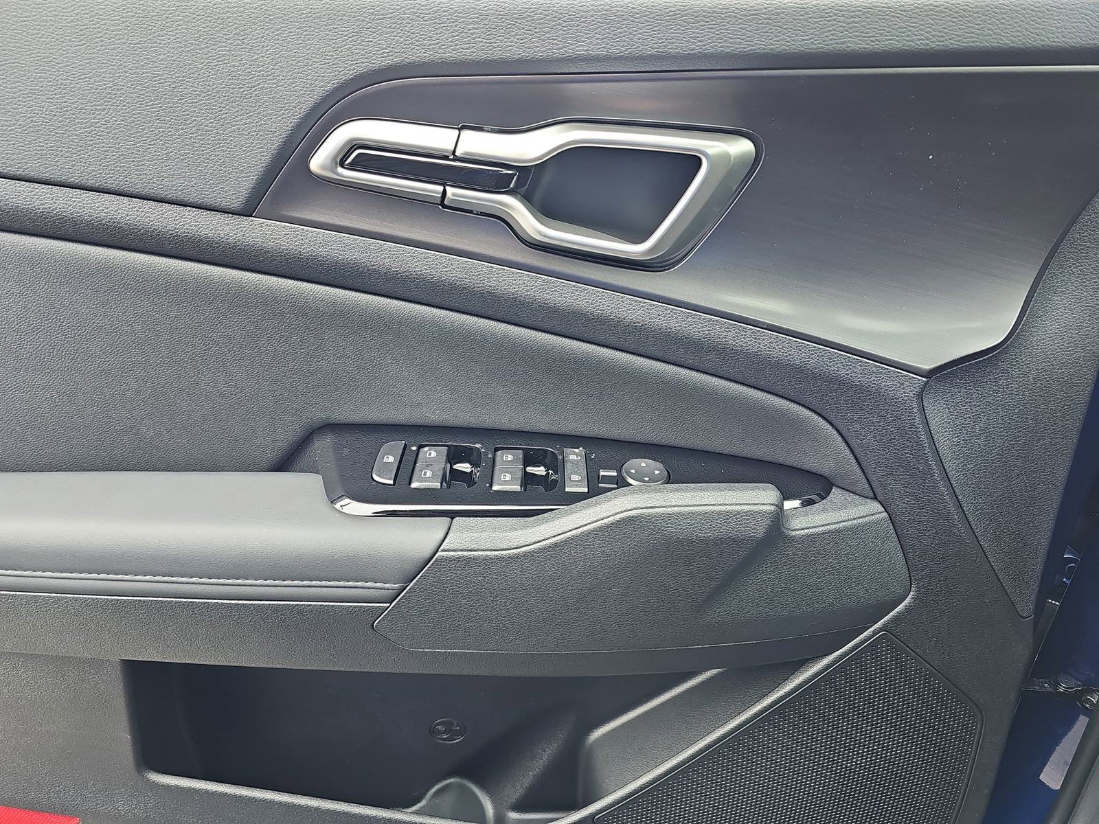 New 2025 Kia Sportage EX FWD image 27