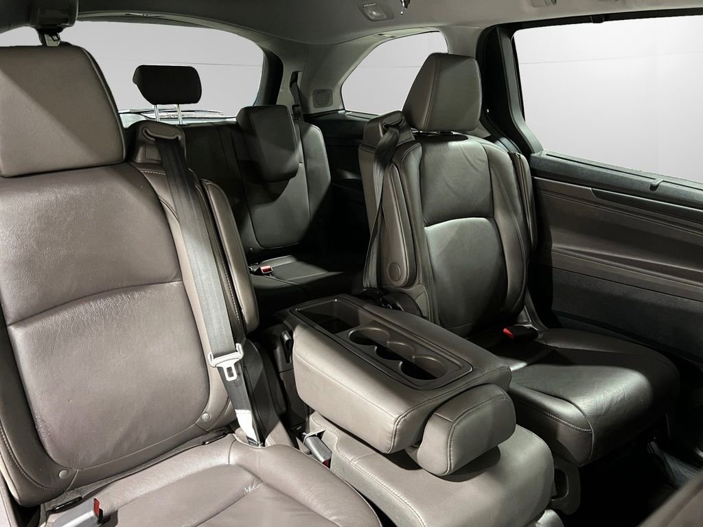 Used 2019 Honda Odyssey Touring image 19
