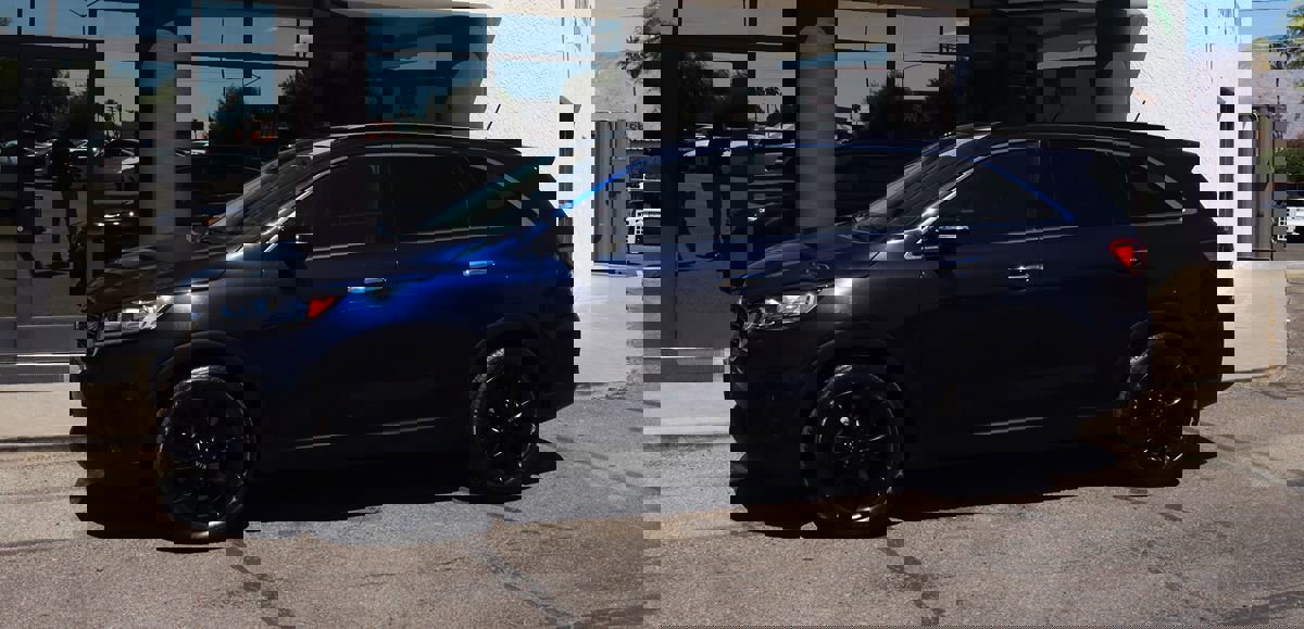 Used 2019 Kia Sorento S image 7