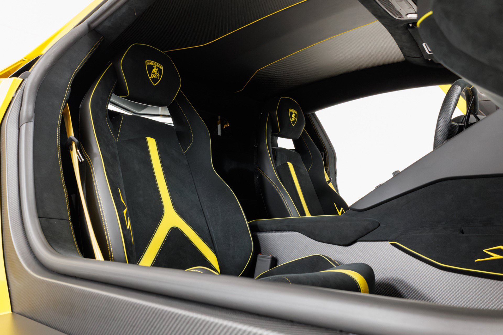 Used 2016 Lamborghini Aventador LP 750-4 Superveloce AWD/4WD image 37