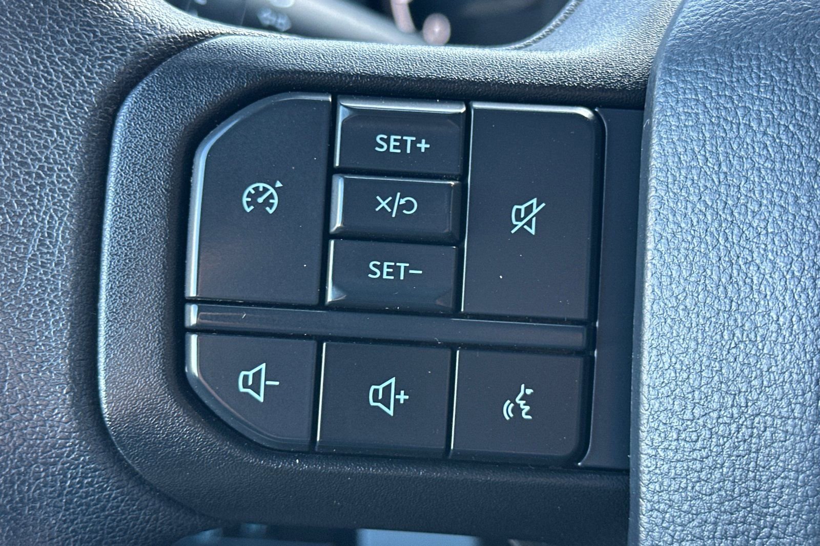 Used 2024 Ford F250 XL w/ 360-Degree Camera Package image 35