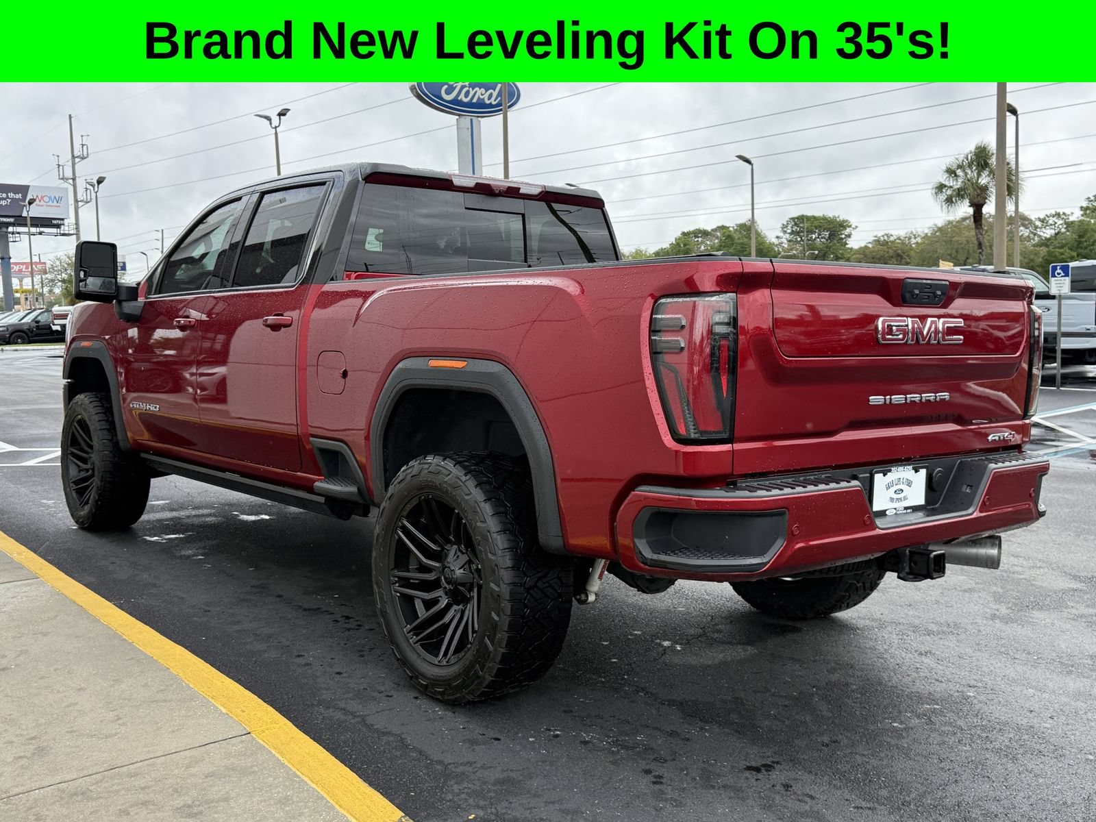 Used 2025 GMC Sierra 2500 AT4 w/ AT4 Premium Plus Package AWD/4WD image 7