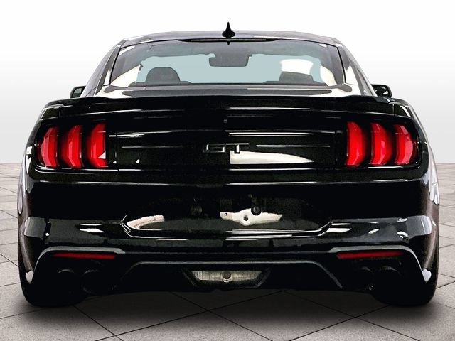 Used 2021 Ford Mustang GT RWD image 4
