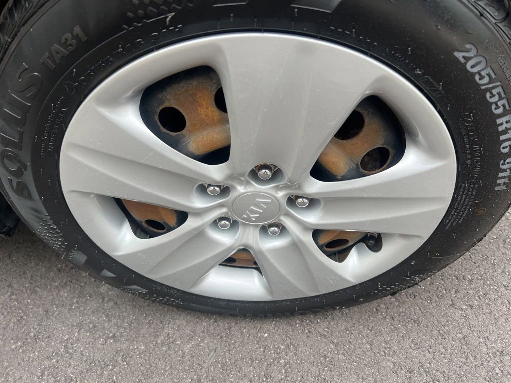 Certified 2016 Kia Forte LX image 45