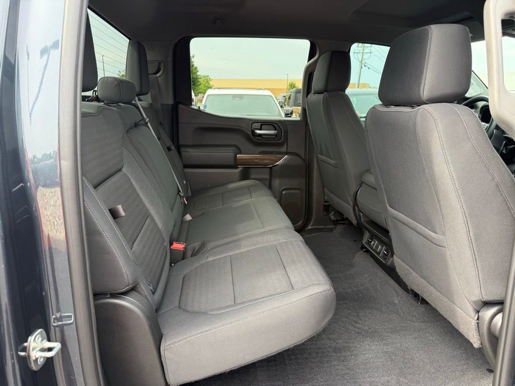 Used 2020 Chevrolet Silverado 1500 RST AWD/4WD image 28