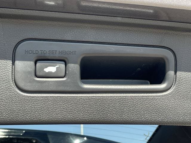 Used 2025 Honda Pilot Touring image 31