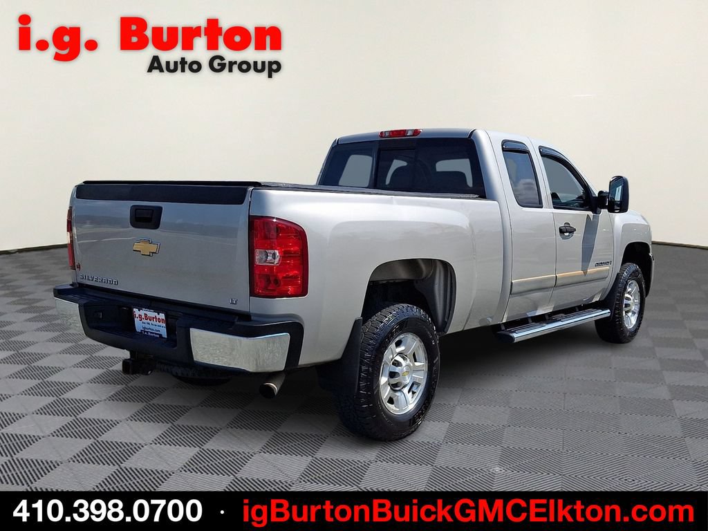 Used 2008 Chevrolet Silverado 2500 LT AWD/4WD image 6