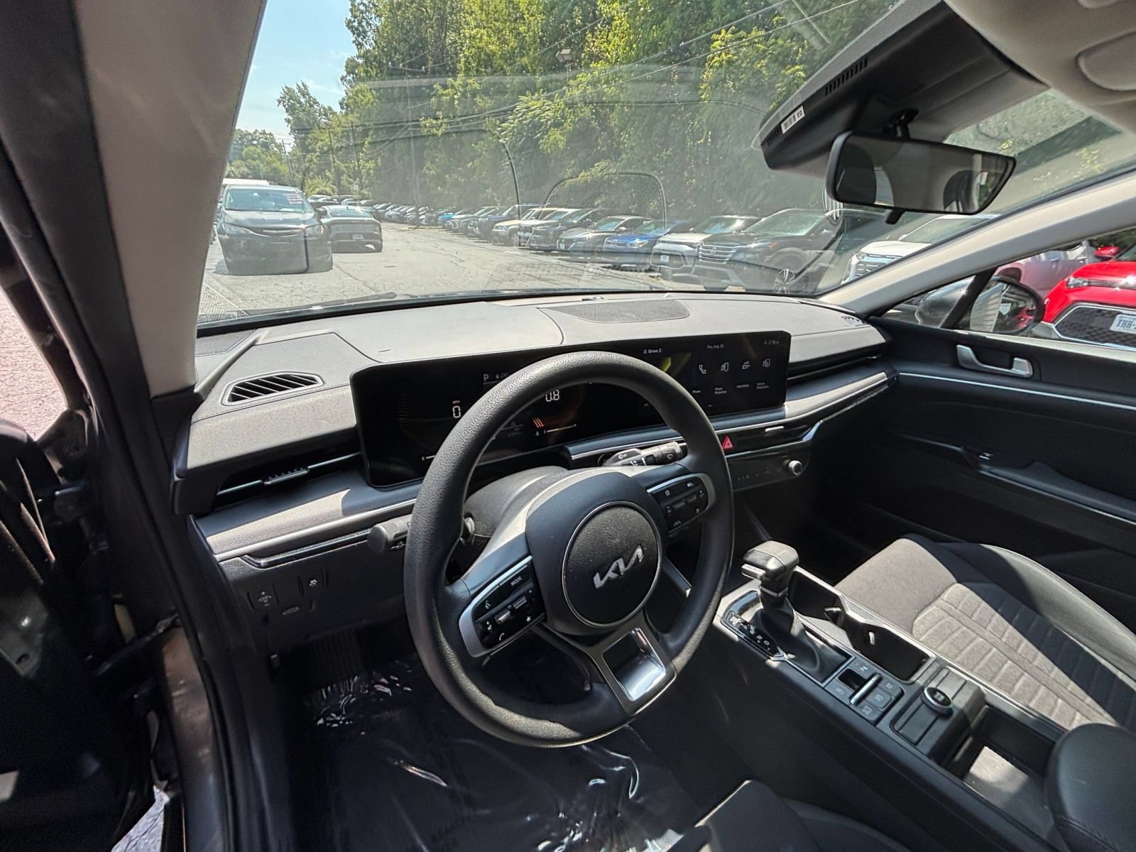 Used 2025 Kia K5 LXS FWD image 29