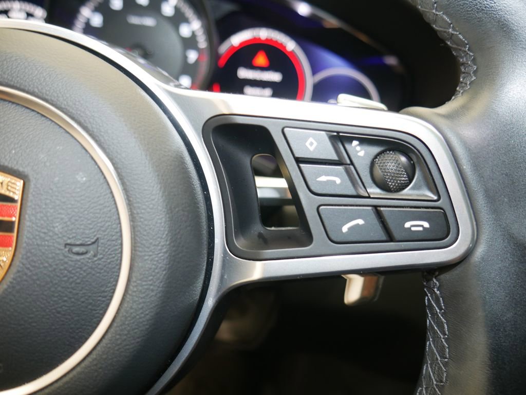 Certified 2023 Porsche Cayenne AWD/4WD image 35