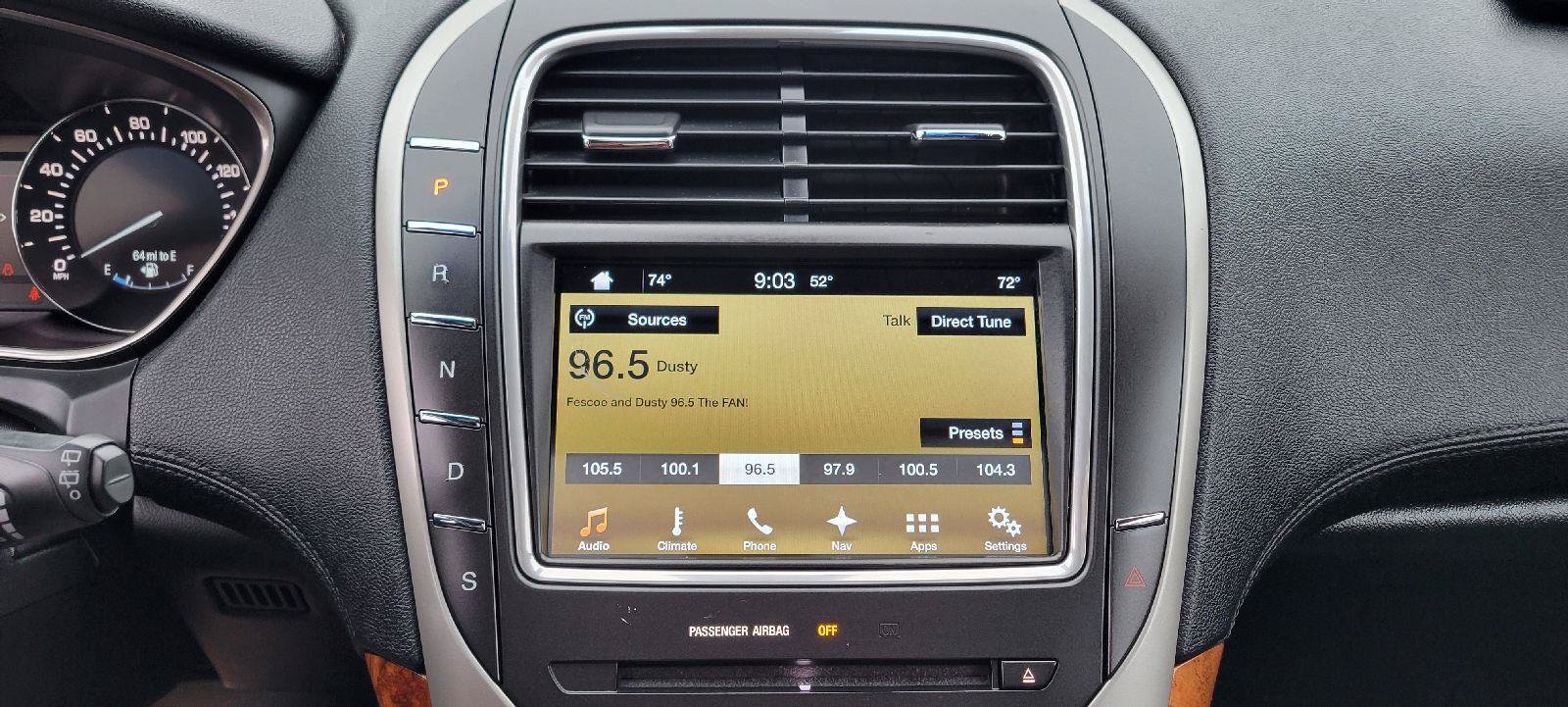Used 2016 Lincoln MKX Select w/ Select Plus Package AWD/4WD image 15