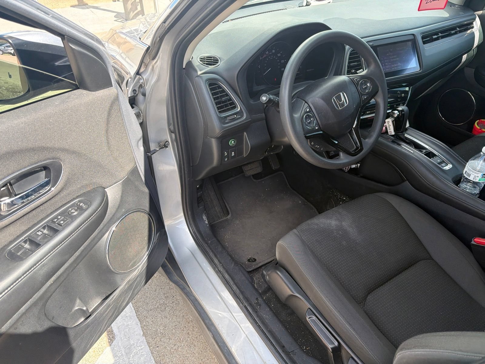 Used 2019 Honda HR-V EX image 9