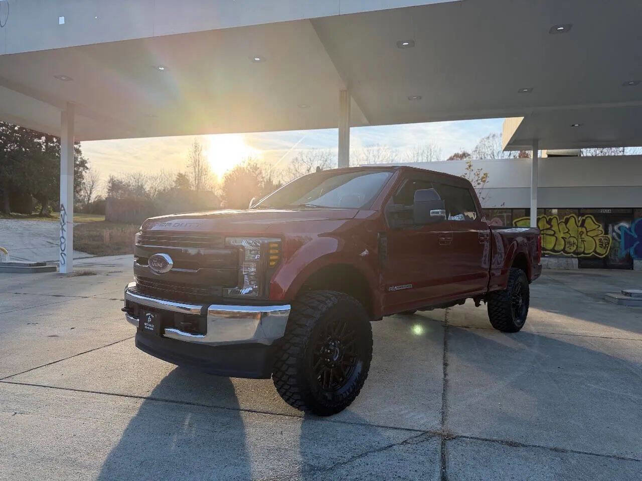 Used 2019 Ford F250 Lariat image 3