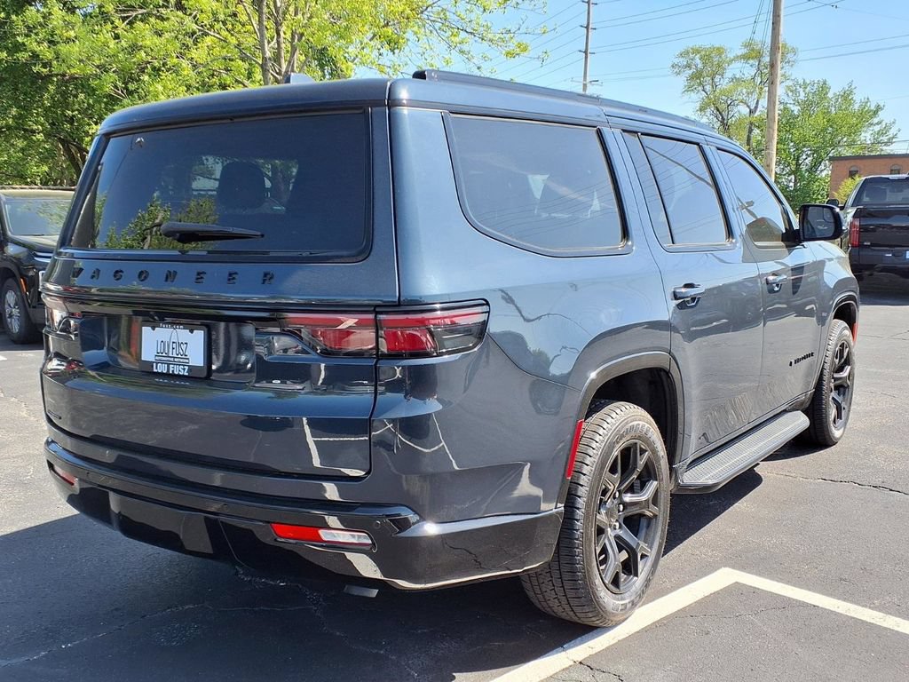 Used 2023 Jeep Wagoneer Series II AWD/4WD image 30