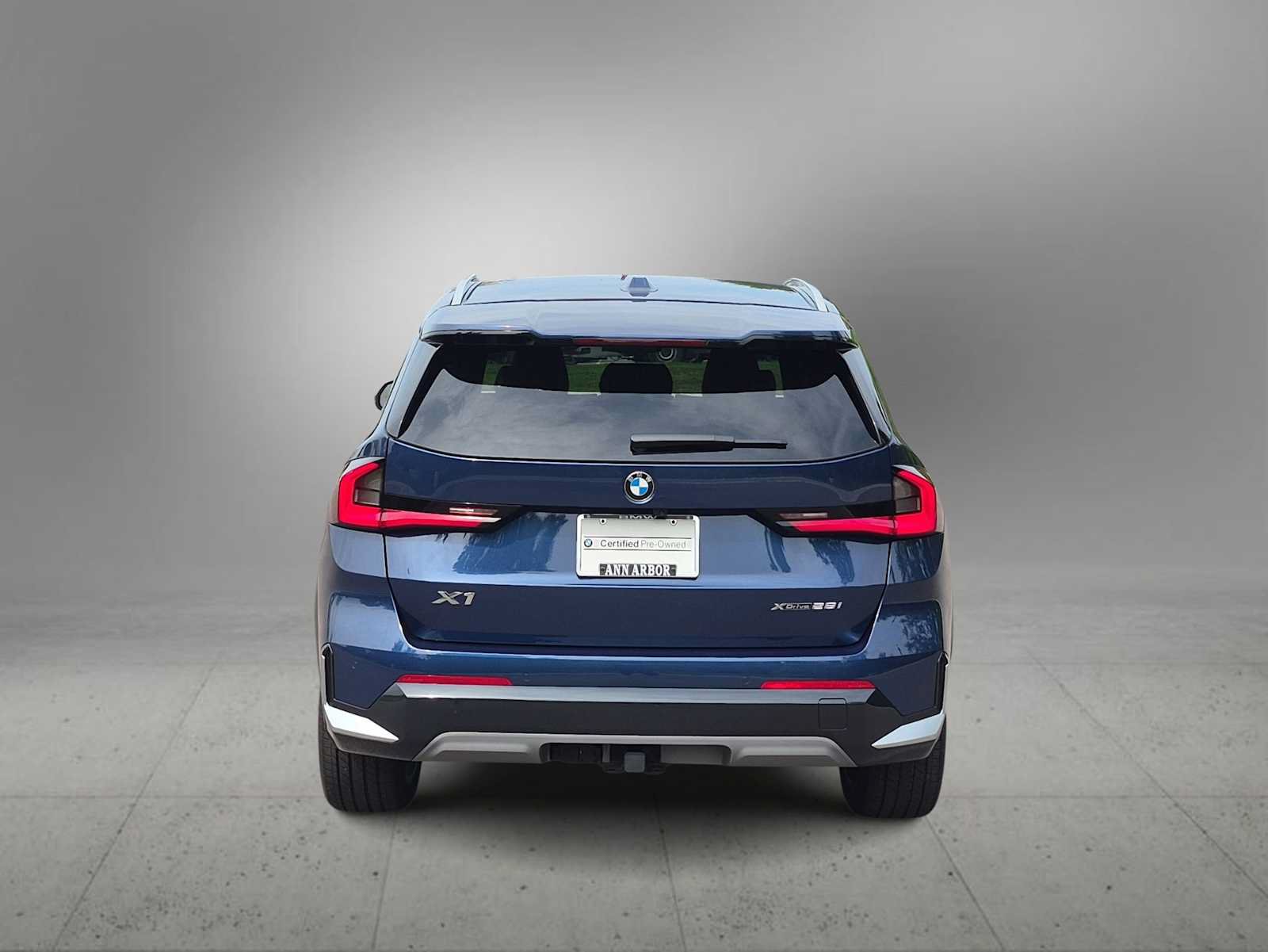 Used 2024 BMW X1 xDrive28i w/ Technology Package AWD/4WD image 7