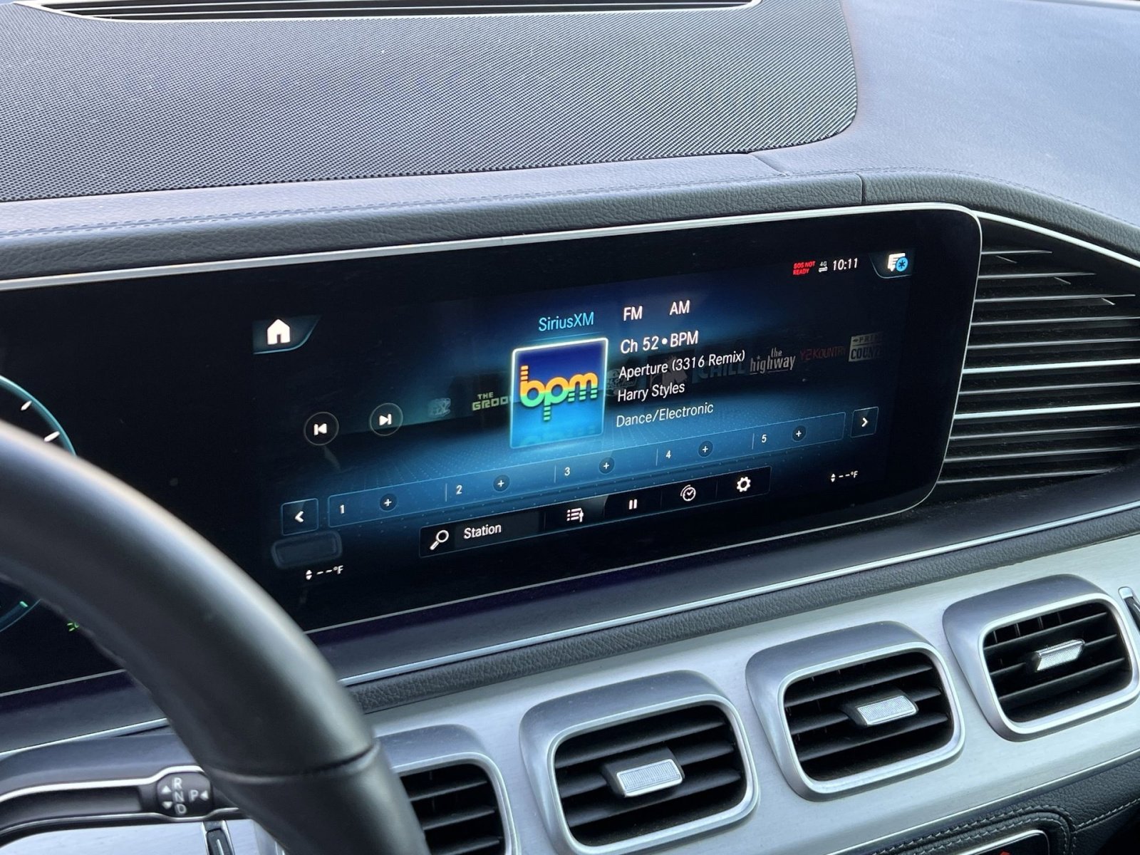 Used 2023 Mercedes-Benz GLS 580 4MATIC image 16