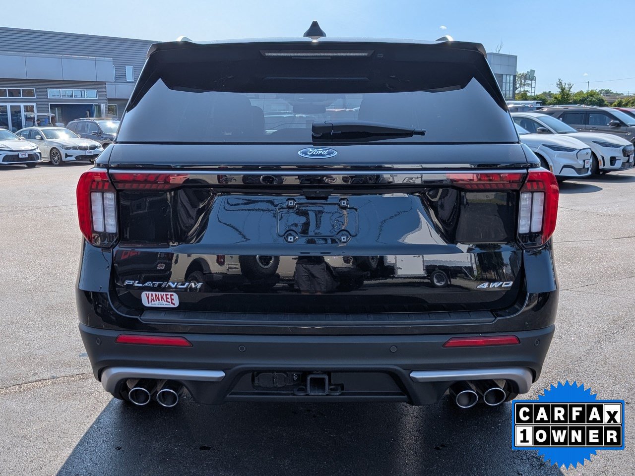 Certified 2025 Ford Explorer Platinum w/ Ultimate Package AWD/4WD image 5