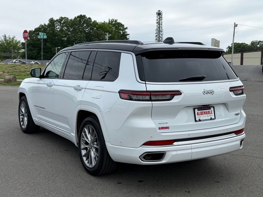 Used 2024 Jeep Grand Cherokee L Summit AWD/4WD image 7