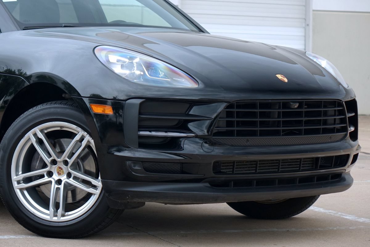 Used 2019 Porsche Macan AWD/4WD image 17