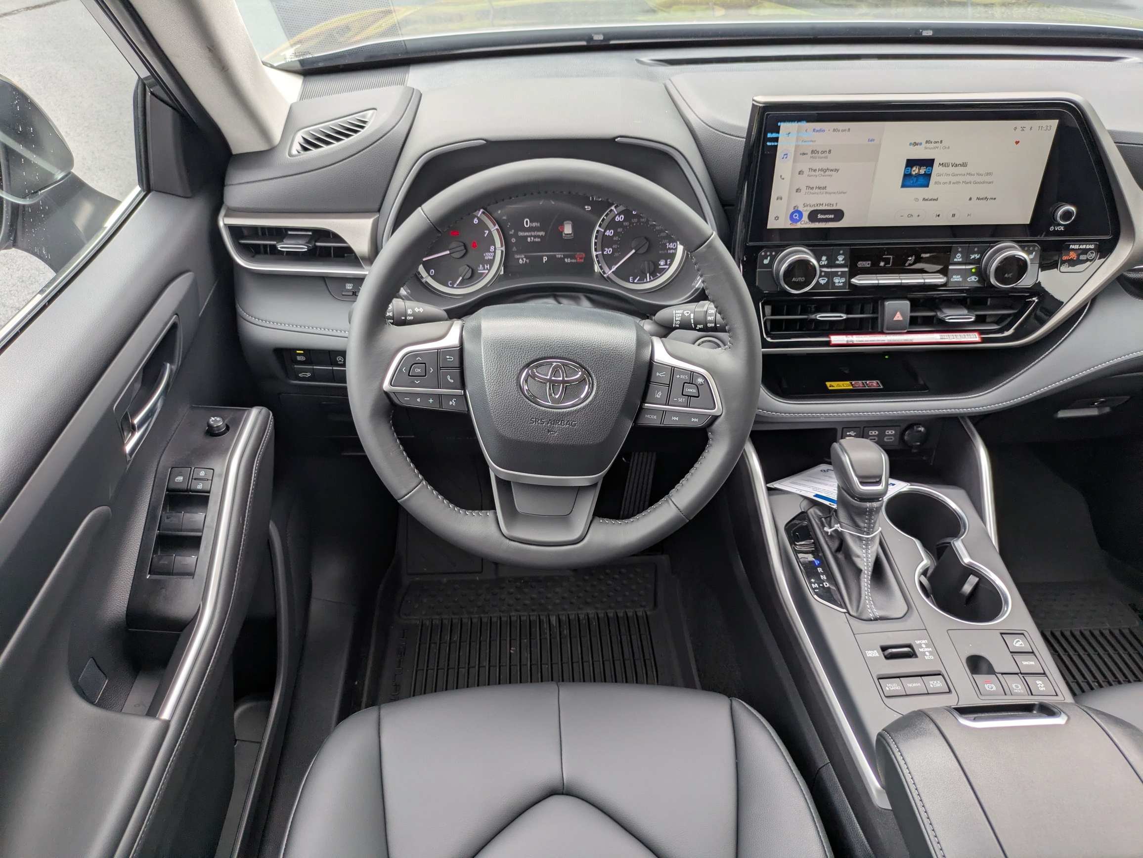 New 2026 Toyota Highlander XLE AWD/4WD image 18