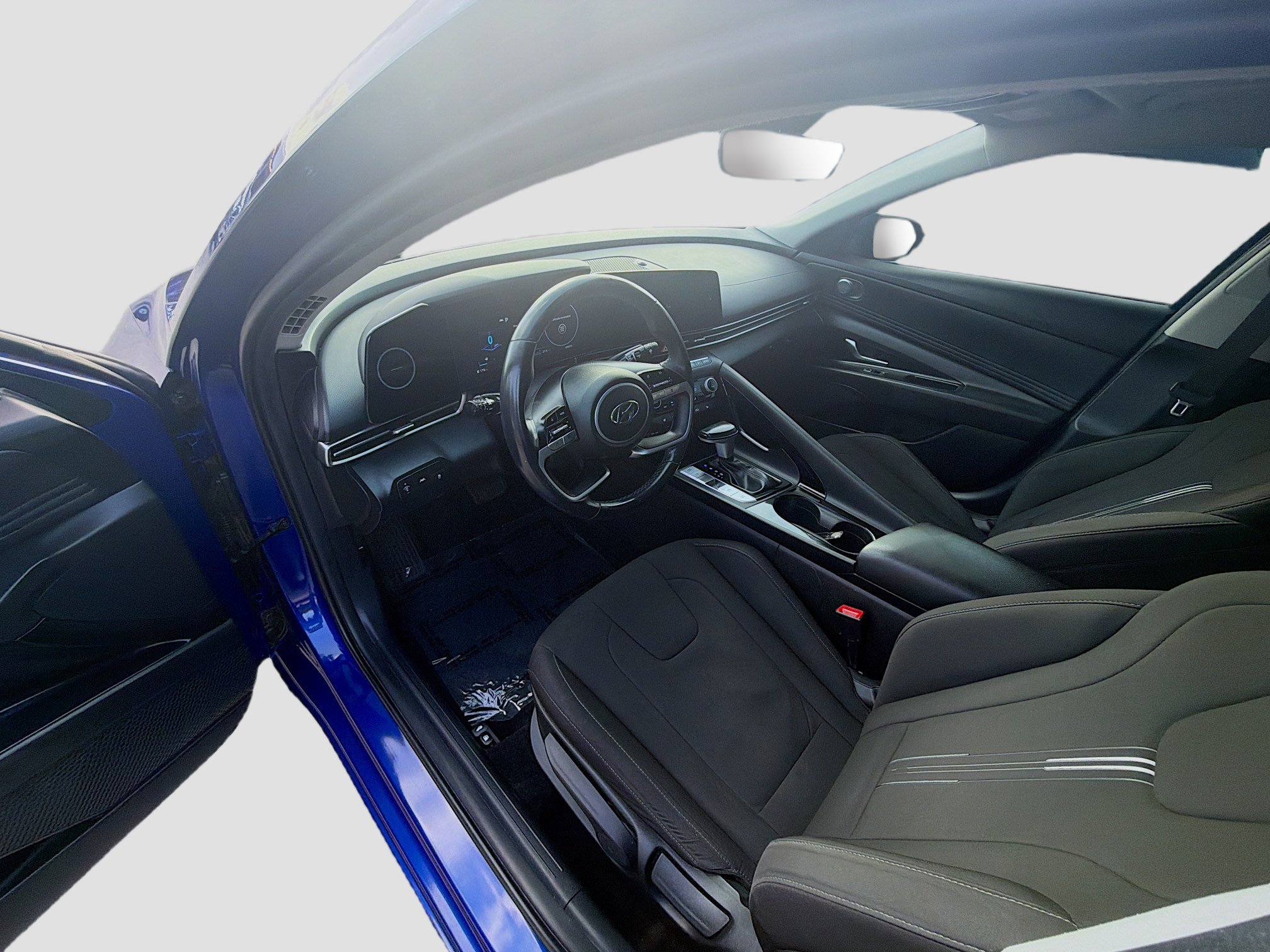 Used 2023 Hyundai Elantra SEL w/ Convenience Package FWD image 7