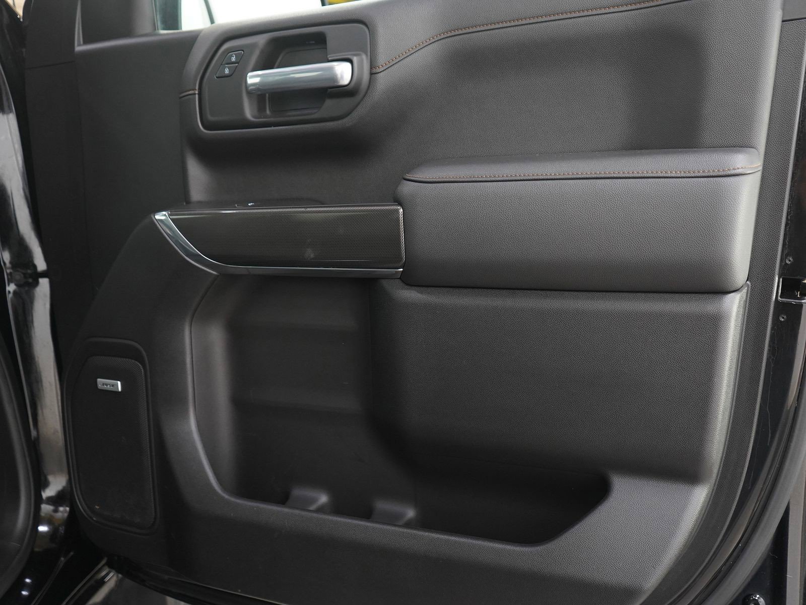 Used 2021 GMC Sierra 1500 AT4 w/ AT4 Value Package AWD/4WD image 9
