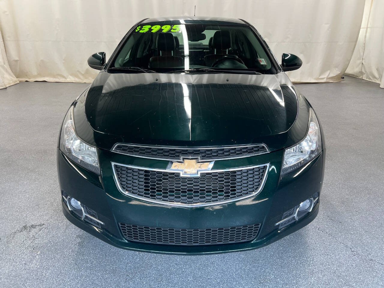 Used 2014 Chevrolet Cruze LT w/ RS Package FWD image 2