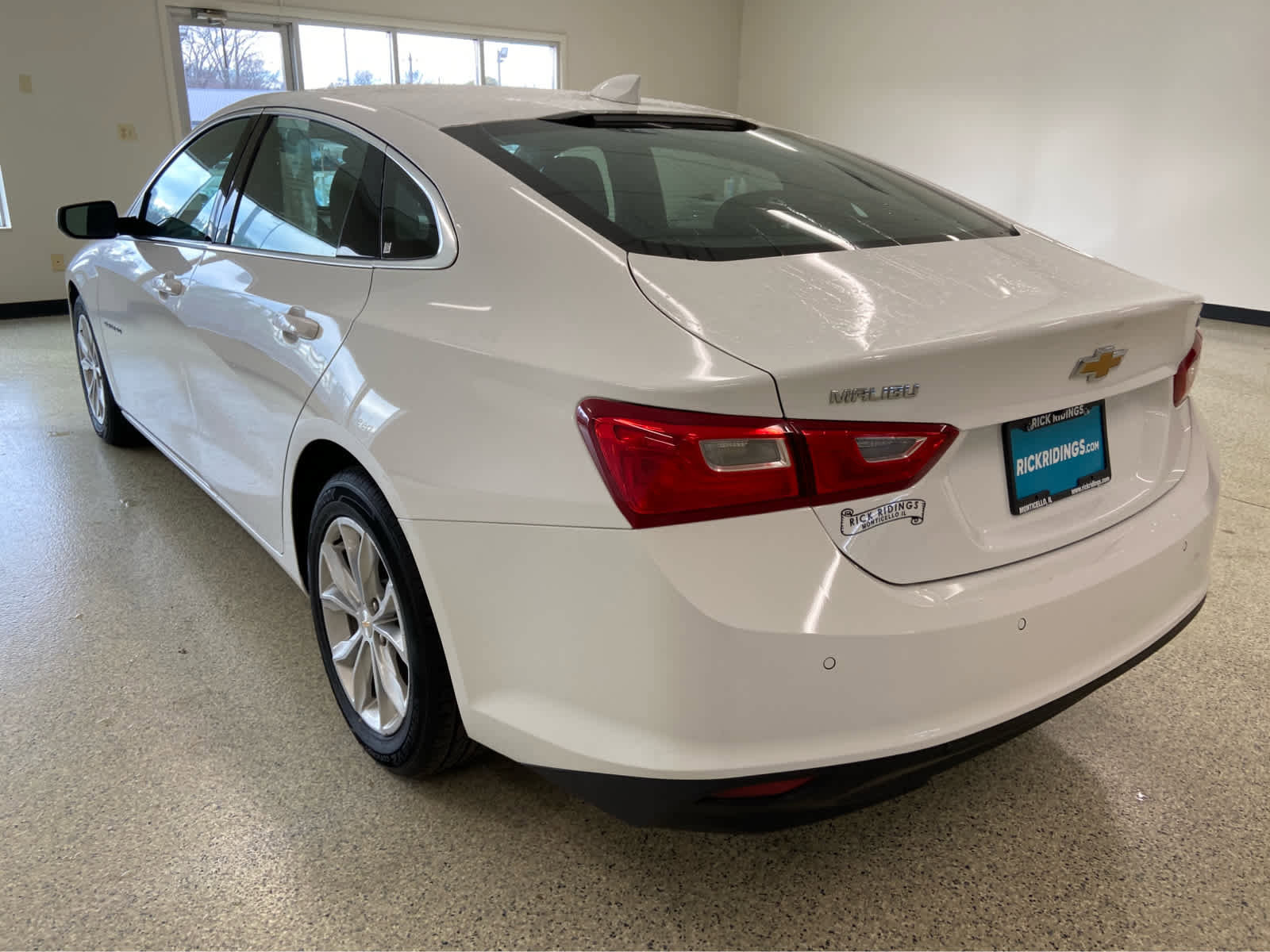 Used 2024 Chevrolet Malibu LT image 8