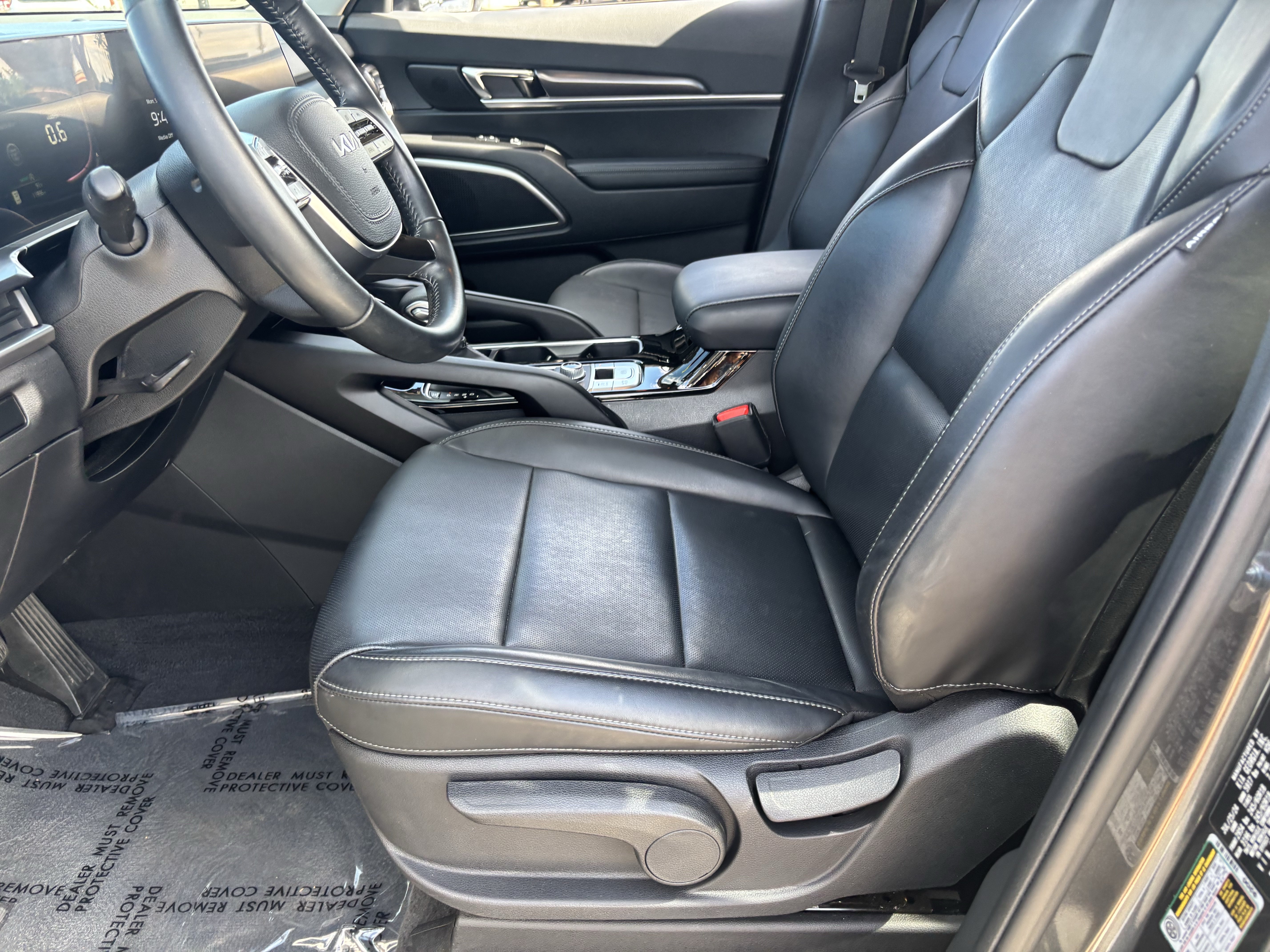 Certified 2024 Kia Telluride LX AWD/4WD image 17