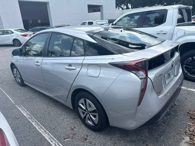 Used 2018 Toyota Prius Two w/ Prius Two Safety Plus Package FWD image 5