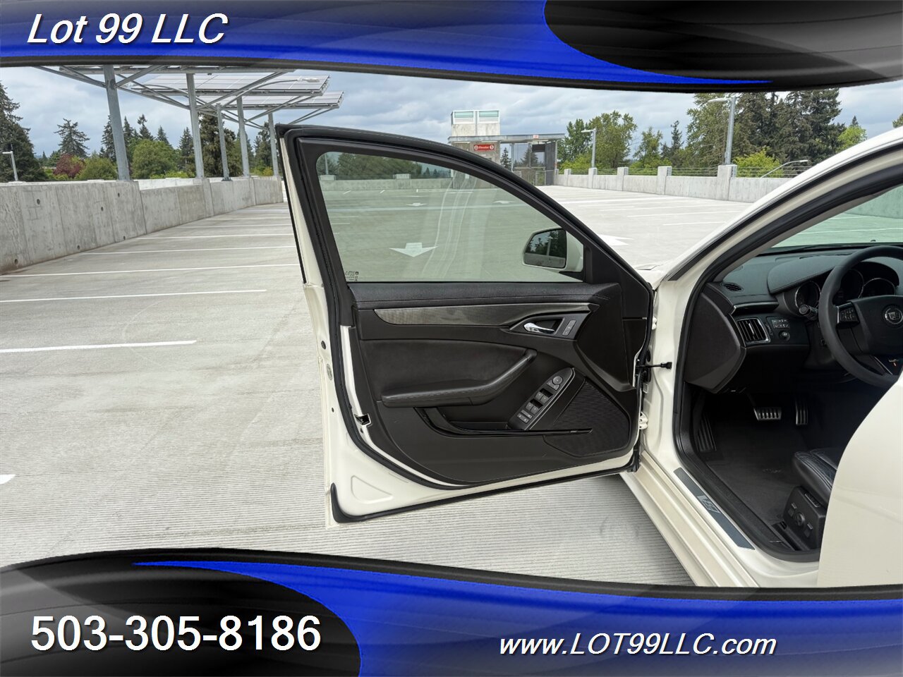 Used 2009 Cadillac CTS V RWD image 31
