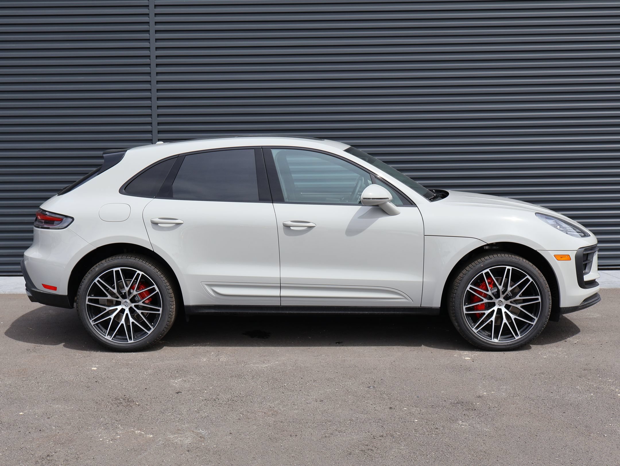 New 2026 Porsche Macan S AWD/4WD image 10