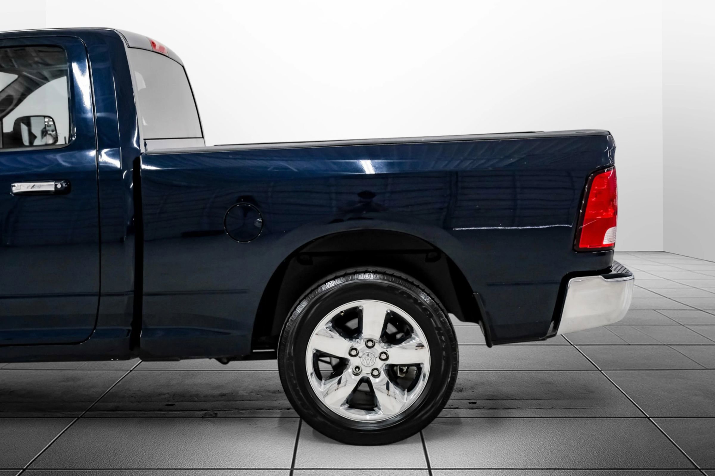 Used 2014 RAM 1500 Lone Star image 12